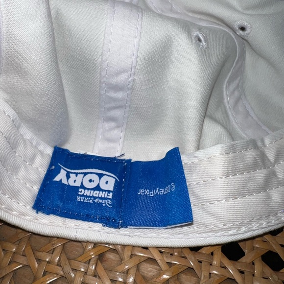 Disney finding dory hat - Picture 4 of 4